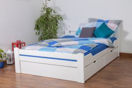 Bett 140x200 mit Lattenrost