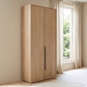 Drehtürenschrank / Kleiderschrank | 5 Fächer | 1 Kleiderstange | Eiche Cremona | 90 x 53 x 220 cm | Metallgriffe | viel Stauraum | 2 Türen