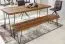Handgefertigte Sitzbank aus Sheesham Massivholz, Farbe: Sheesham / Schwarz - Abmessungen: 45 x 120 x 40 cm (H x B x T), mit metallenen Haarnadelbeinen