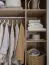 Falttür / Kleiderschrank | Farbe: Beige / Eiche | 2 Türen | inkl. LED-Beleuchtung mit Bewegungssenor | 140 x 60 x 240 cm | 10 Fächer | Soft-Close