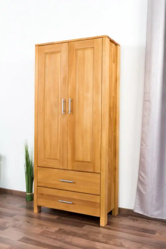 90 cm breiter Kleiderschrank mit 2 Türen, 4 Fächern und 2 Schubladen aus Massiv-Holz | Farbe: Natur | Tiefe: 40 cm Abbildung