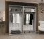 Kleiderschrank mit drei Türen Eiger 86, Farbe: Kaschmir, zwei Spiegeltüren, Soft-Close-Funktion, 2 Meter breit, Griffe: Schwarz, zwei Kleiderstangen, zwei Fächer
