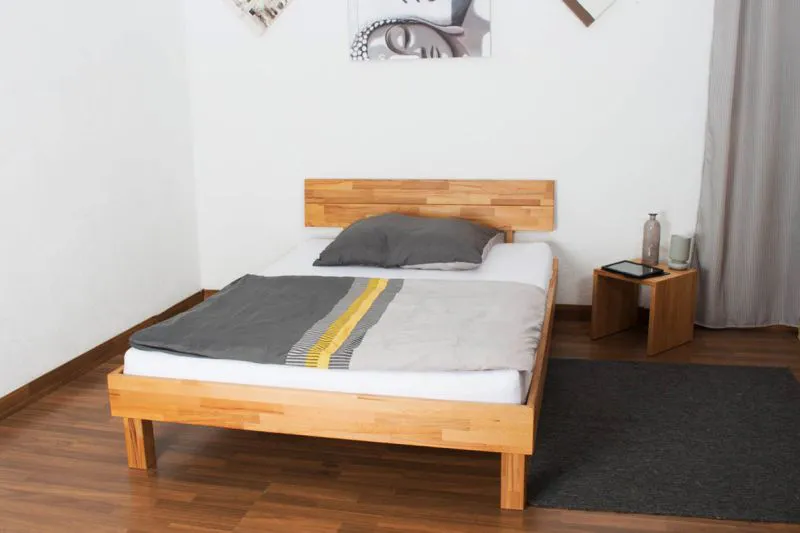 Bett 140 x 200 cm Kernbuche massiv geölt Abbildung